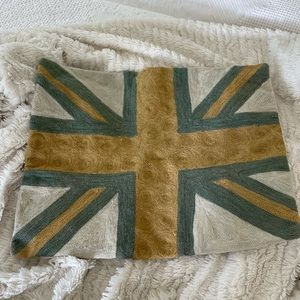 Wool embroidered Pillowcase